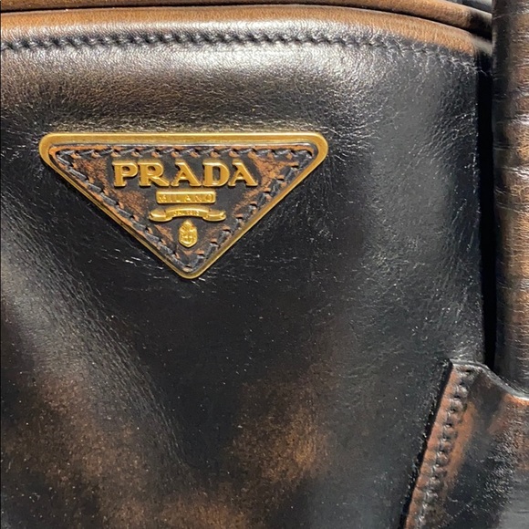 Prada Vitello Vintage Leather  Top Handle Bag - Picture 2 of 10